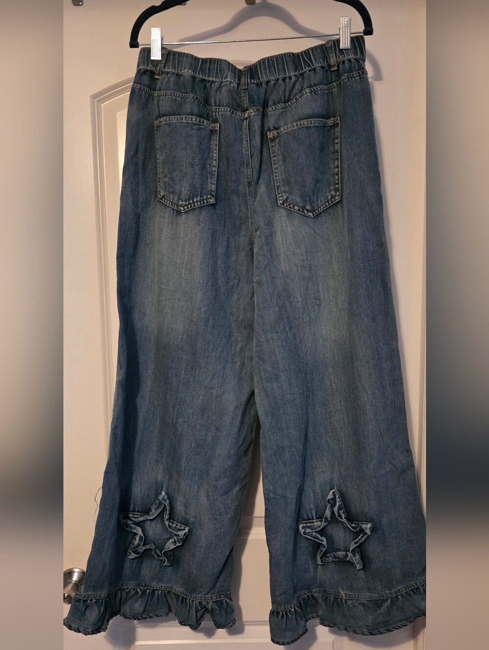 NWT Blue Velvet Large Twinkle & Twirl Star Appliqué Blue Jeans - Picture 7 of 9
